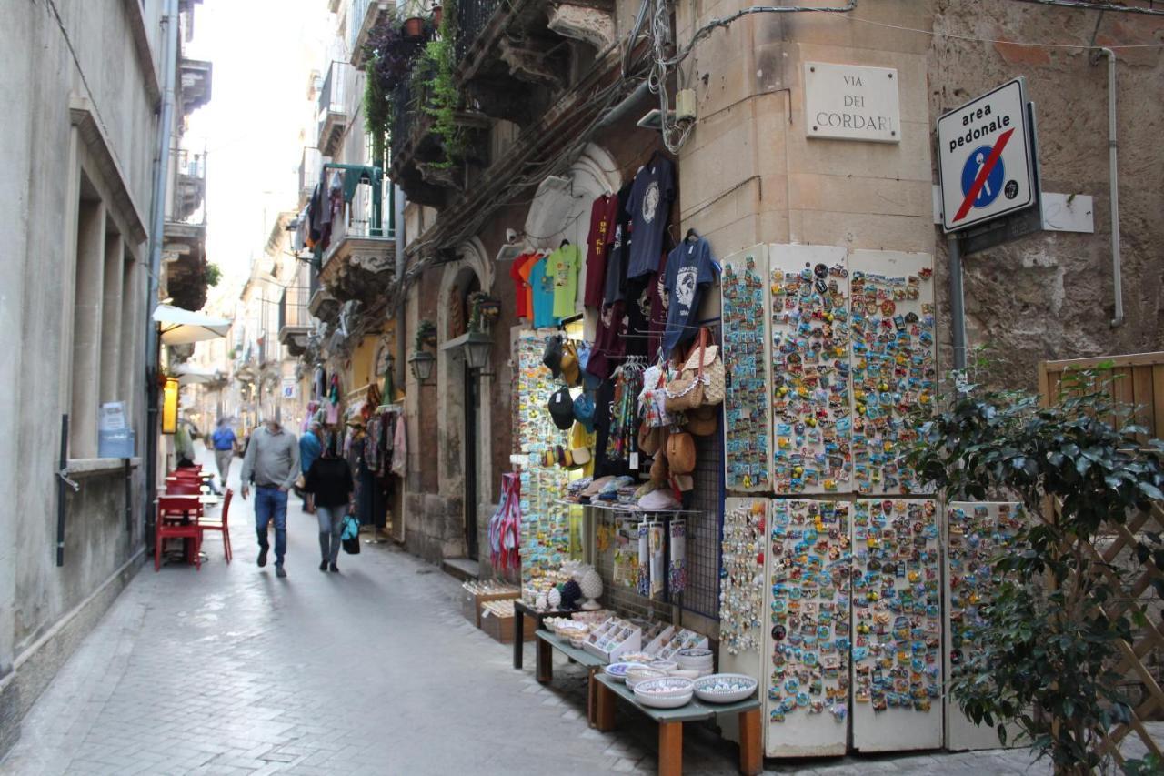 Il Conte Di Cavour Apartment Syracuse Exterior foto